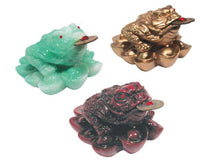 Three-legged Toad (Money Frog) on Ingots