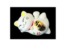 Solar Powered Waving Hand Motion Lucky Cat